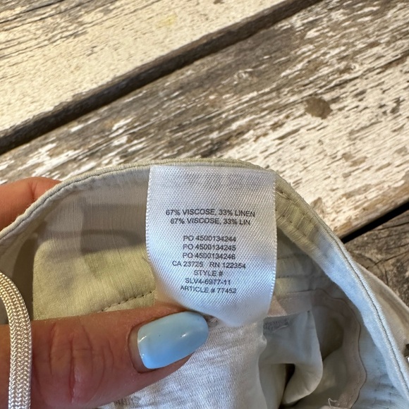 Wilfred | Cream Linen Blend Cargo Style Joggers - Picture 5 of 10